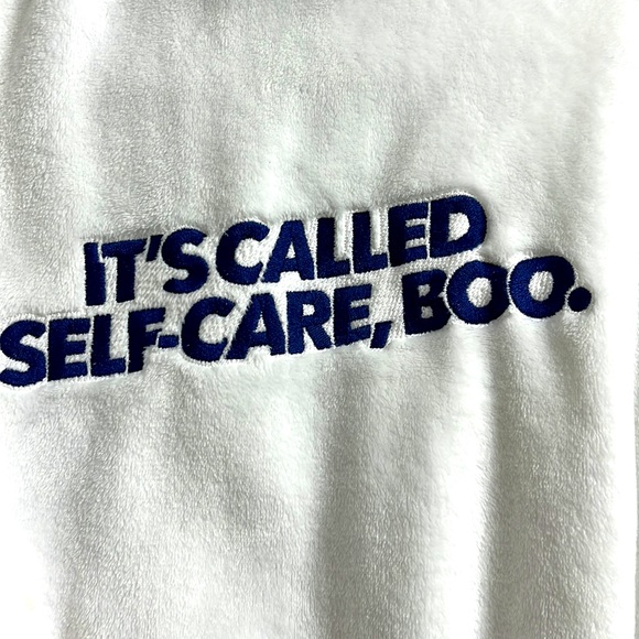 COPY - Babe Bathrobe OS - Picture 7 of 9